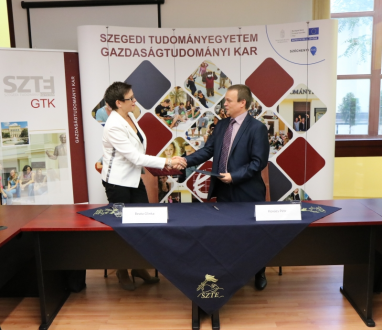 GTK_Varsoi_Egyetem GTK_Varsoi_Egyetem